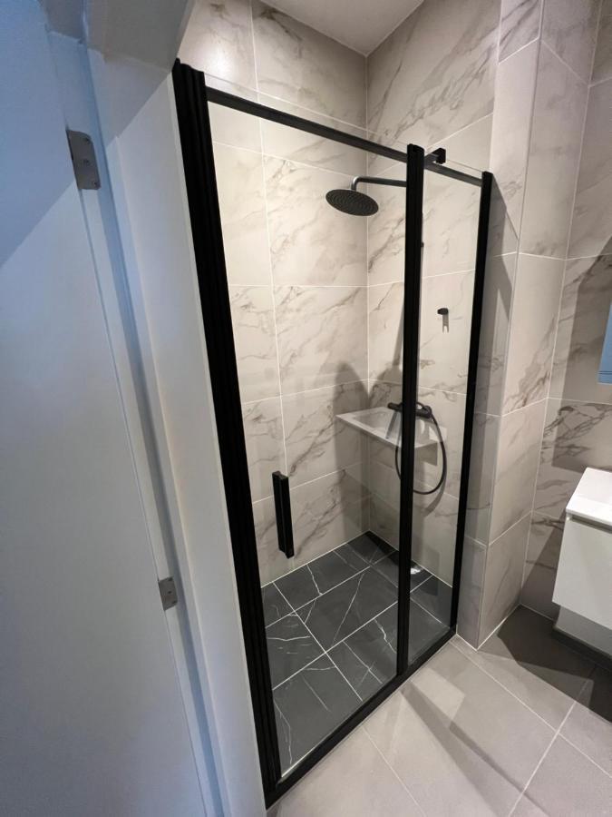 Luxury Brand New Apartment บรัสเซลส์ ภายนอก รูปภาพ